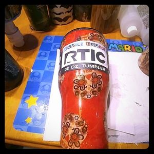 30oz Rtic sugar skull tumbler